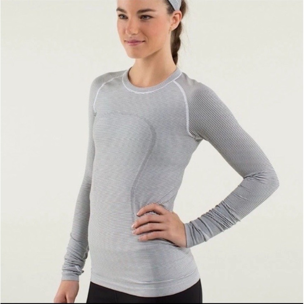 Lululemon | Women's Striped Gray Swiftly Tech Long Sleeve Crew Neck Top, Size 6